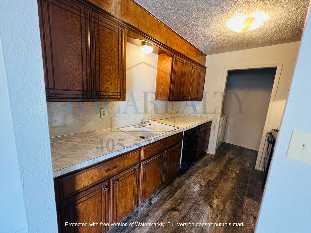 1514 Westfield Cir - Photo 5 of 15