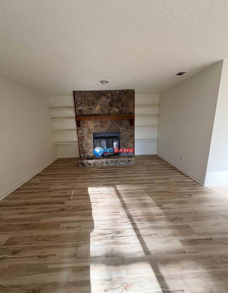 5616 Woodmont Blvd - Photo 4 of 13