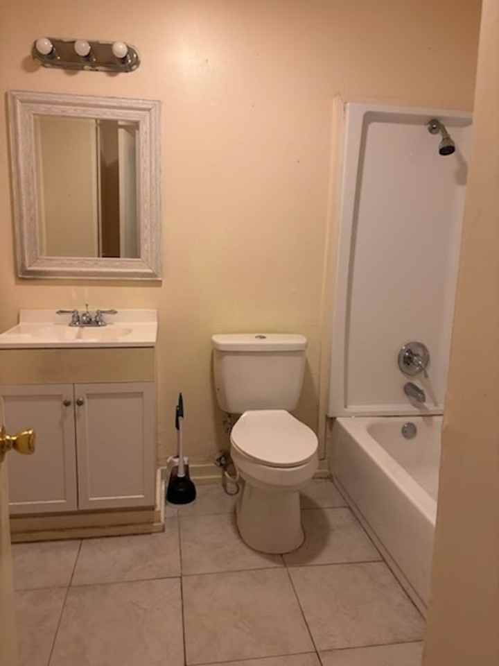 1134 Autumn St - Photo 4 of 8