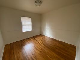 featured image of 1123 1121, 1123 NW Elm Ave