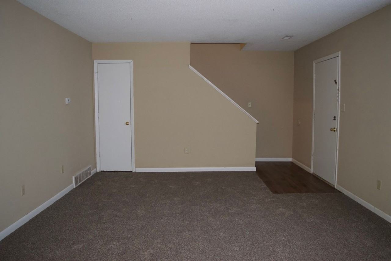 4812 E Schooner Rd #A - Photo 7 of 36