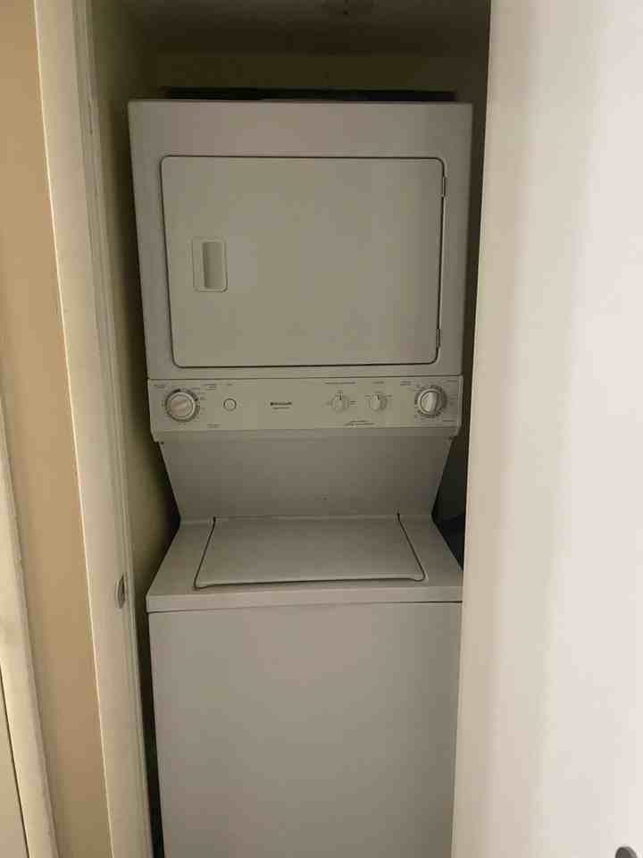 5937 E 33rd Ct - Photo 5 of 5