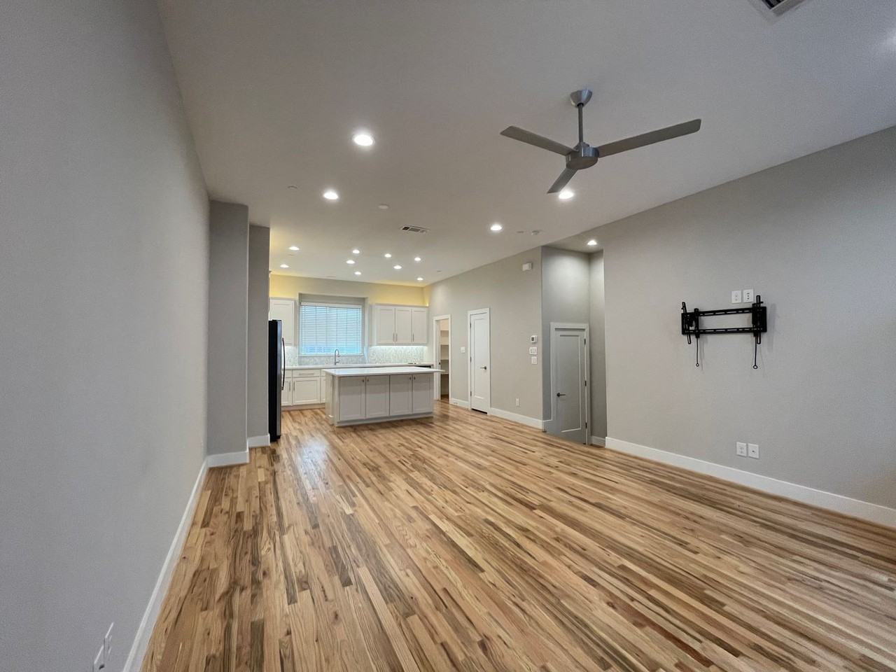 4910 Live Oak St #7 - Photo 5 of 33