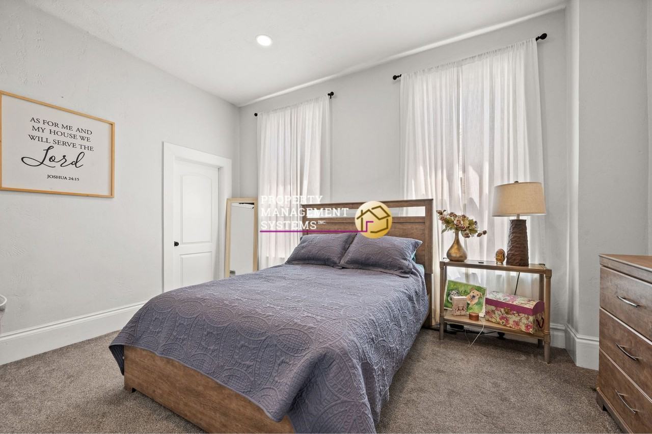 531 E Downington Ave - Photo 7 of 22