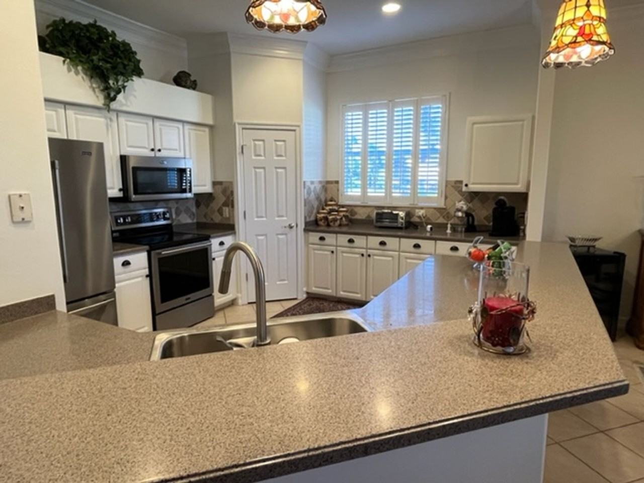 12561 Lake Run Dr - Photo 3 of 17