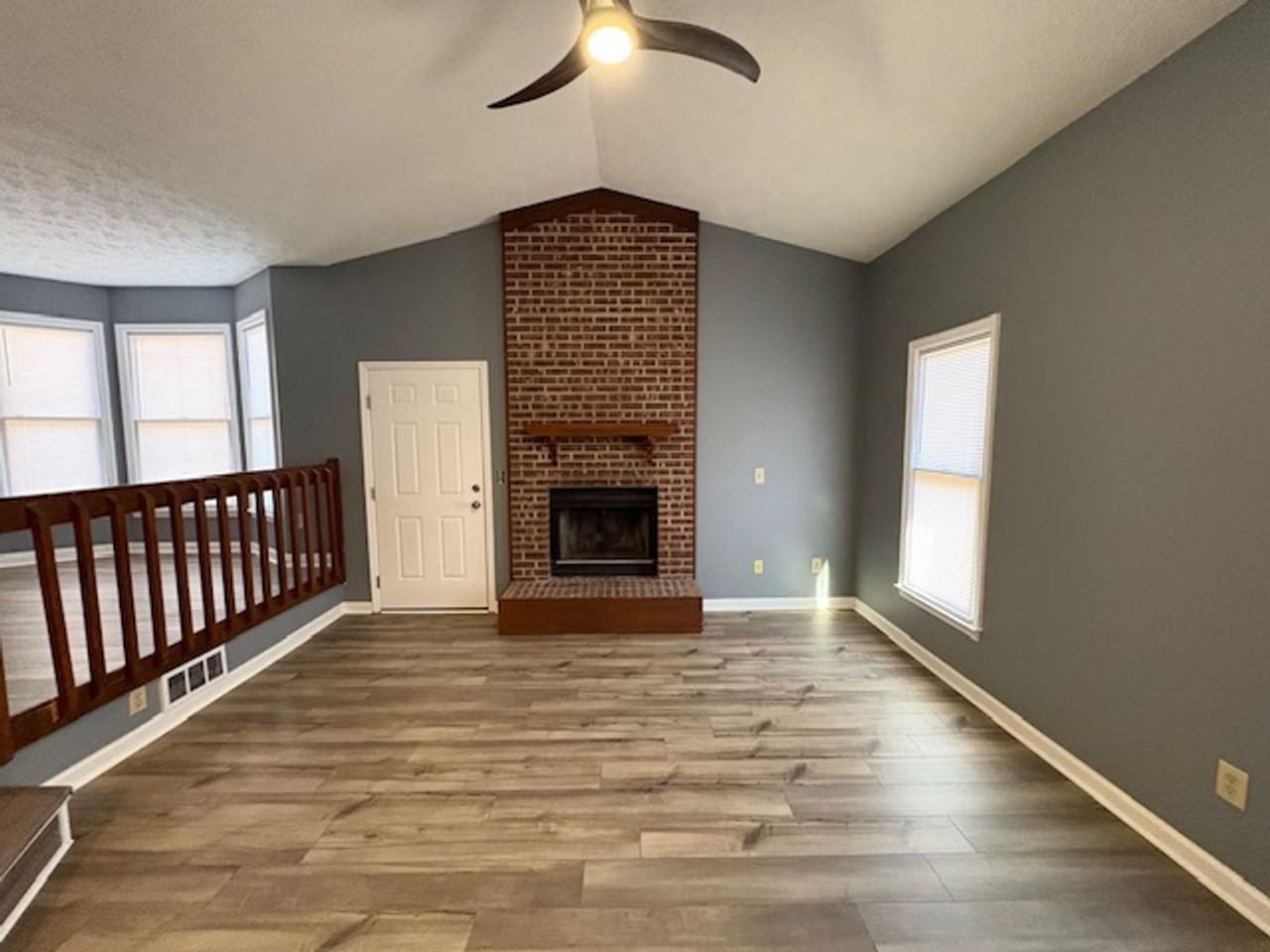 504 Offing Dr - Photo 3 of 18