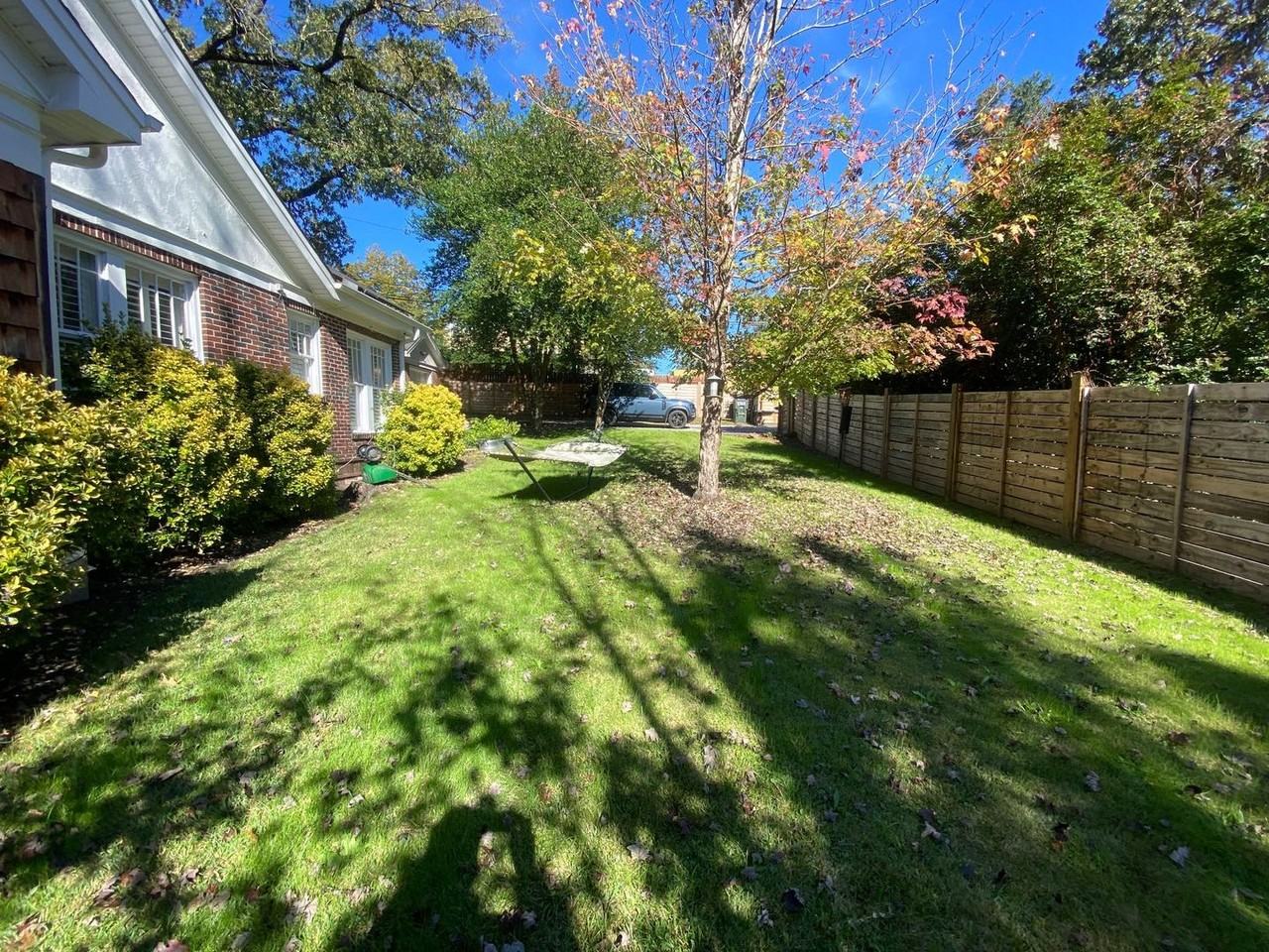 2225 Blossom St - Photo 4 of 32