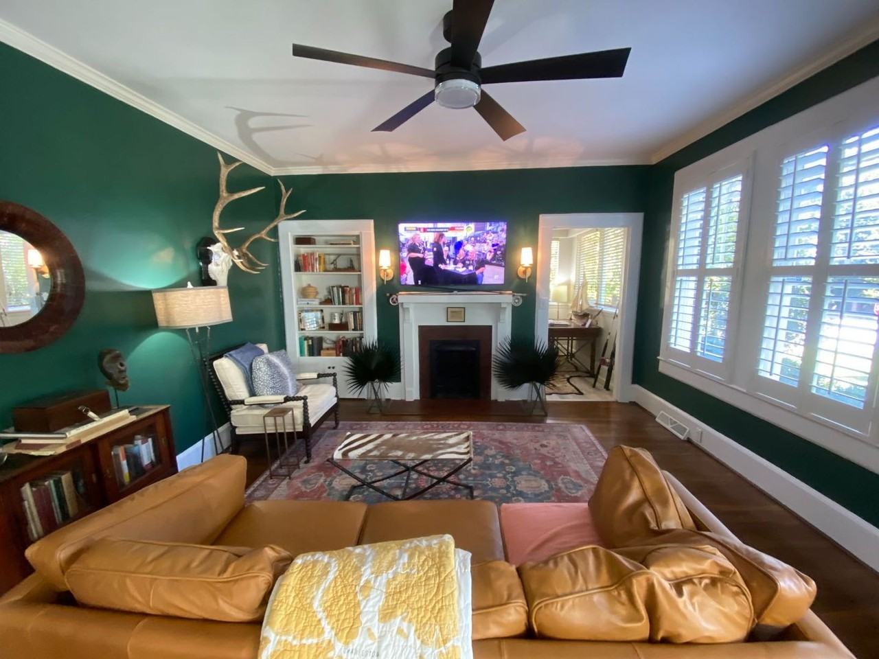 2225 Blossom St - Photo 5 of 32