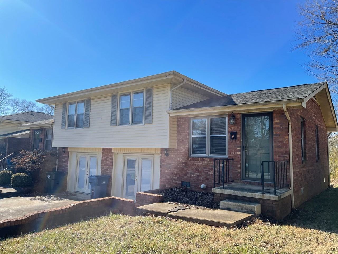 1133 4th St Nw - Photo 2 of 24