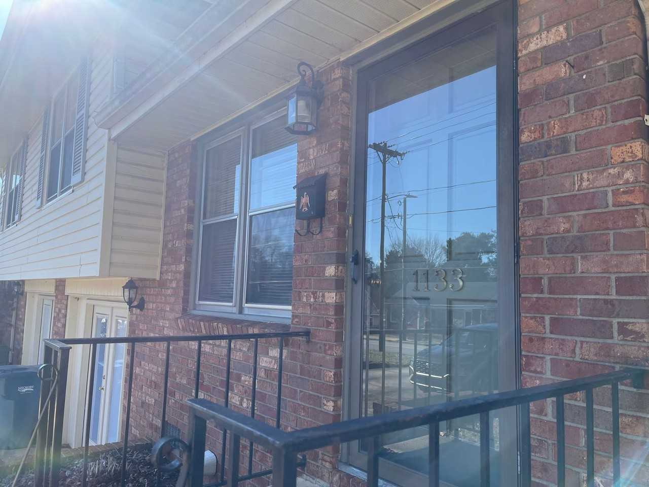 1133 4th St Nw - Photo 4 of 24