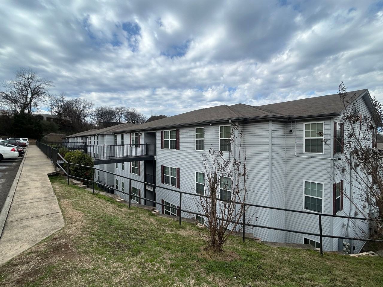 2 bed 2 bath Arkansas River Apartments - Photo 2 of 16