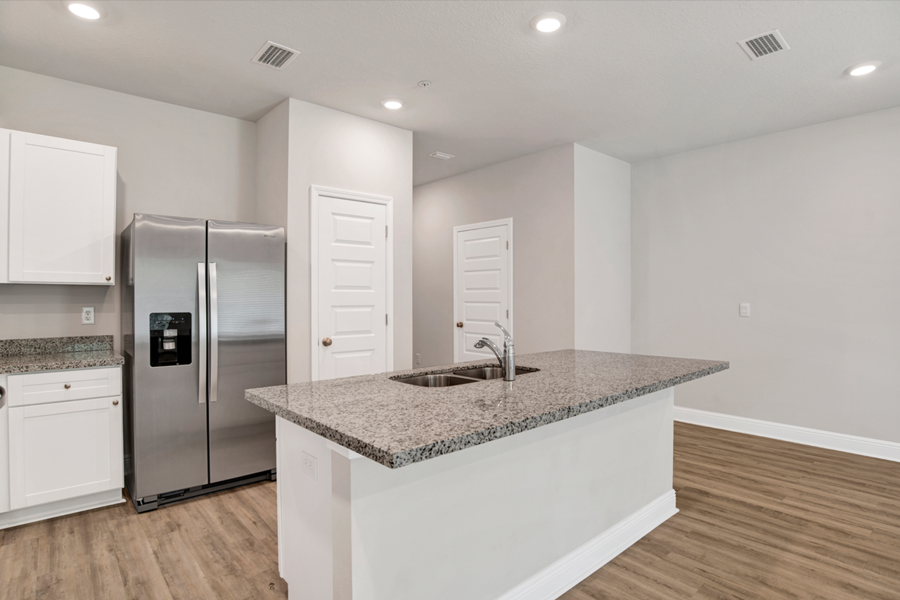 8767 Meadow Flower Ln - Photo 6 of 25