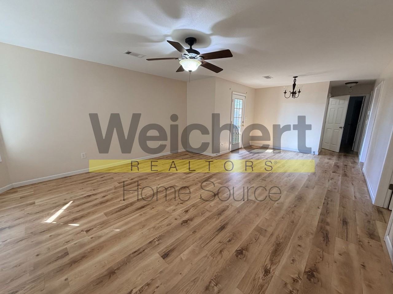 605 N 3rd St - Photo 2 of 7