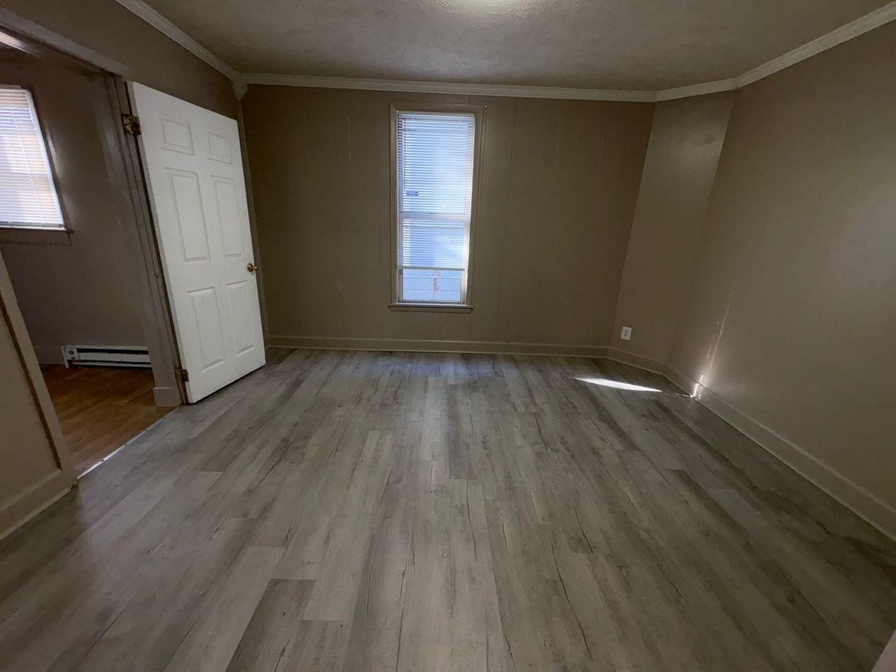 602 W Hanssler Pl - Photo 6 of 7