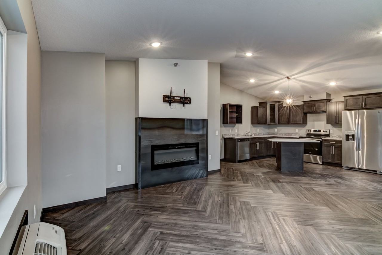 1000 N Hillcrest Pkwy - Photo 6 of 10