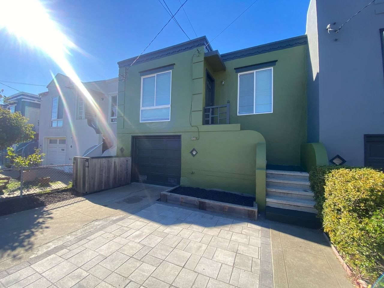 1715 46th Ave - Photo 2 of 17