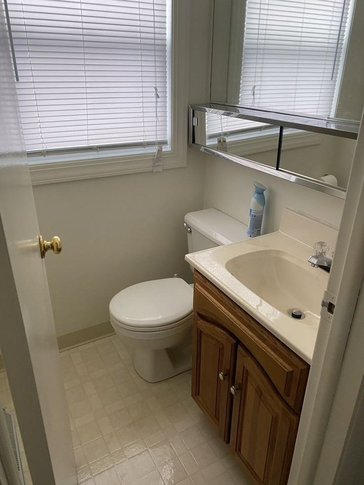 101 Mitchell Cir - Photo 7 of 21