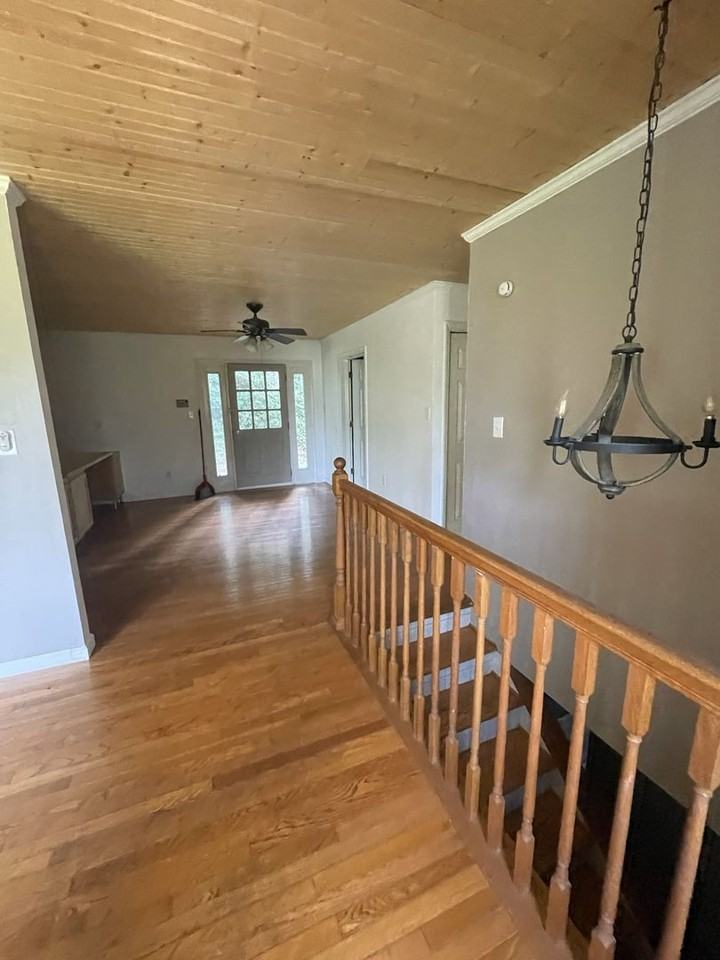 224 Laurel Gap Rdg - Photo 6 of 28