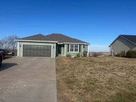 featured image of 2010 Thompson Dr