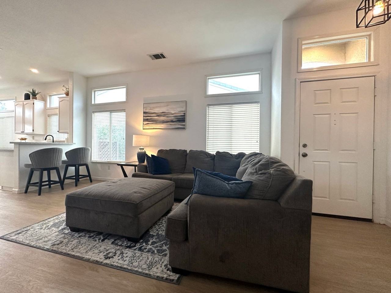 308 Upton Pyne Dr - Photo 2 of 17