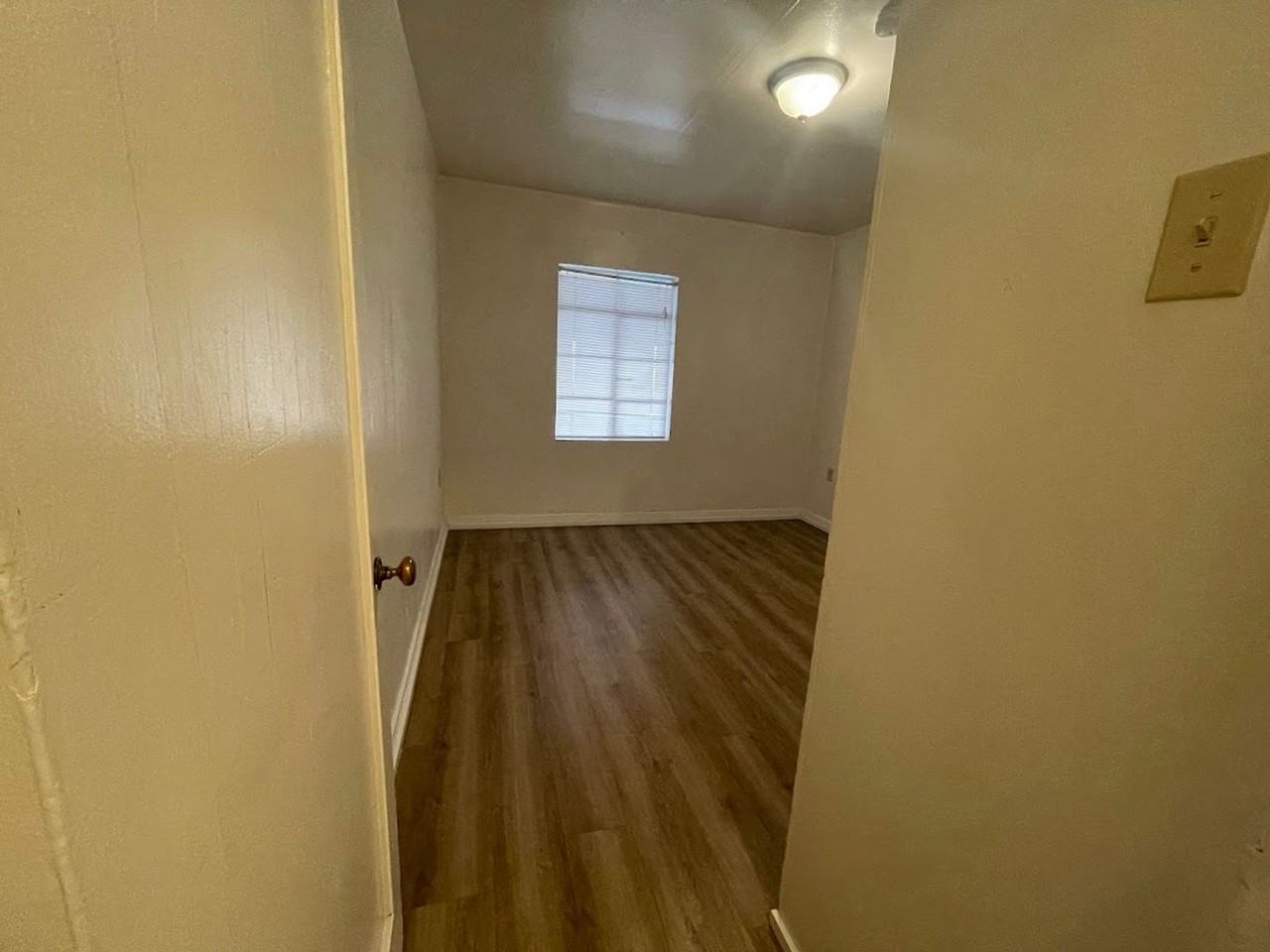 39 W 880 N - Photo 7 of 11