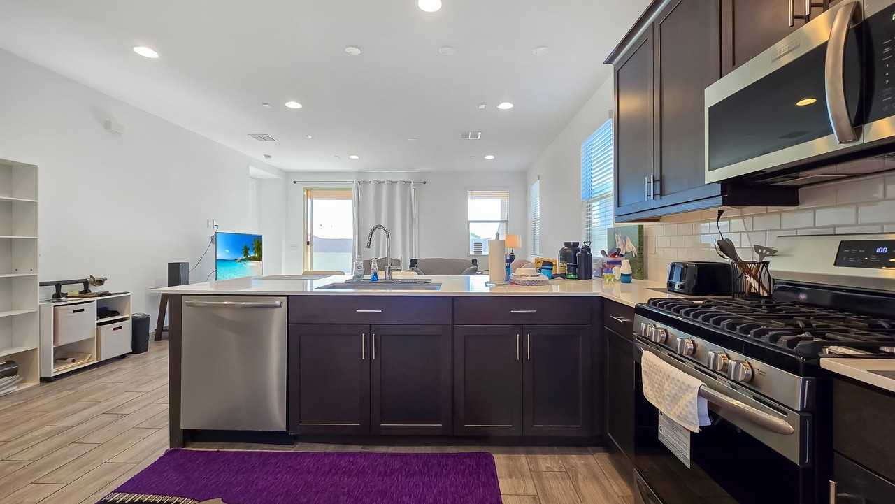 16839 W Evergreen Rd - Photo 6 of 27