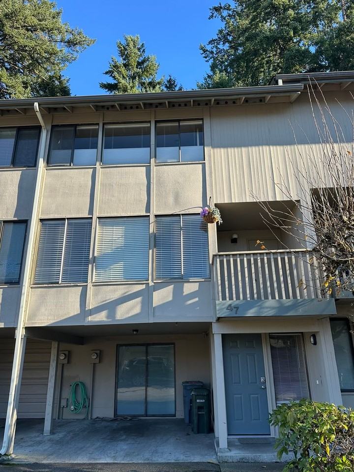 17303 Spanaway Loop Rd S - Photo 2 of 29