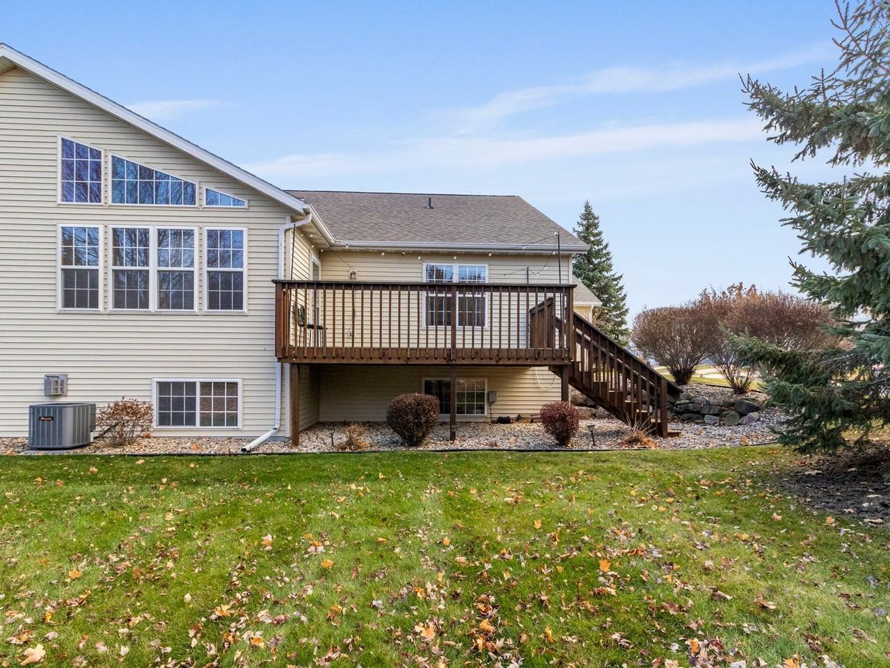 6306 Vicksburg Rd - Photo 2 of 41