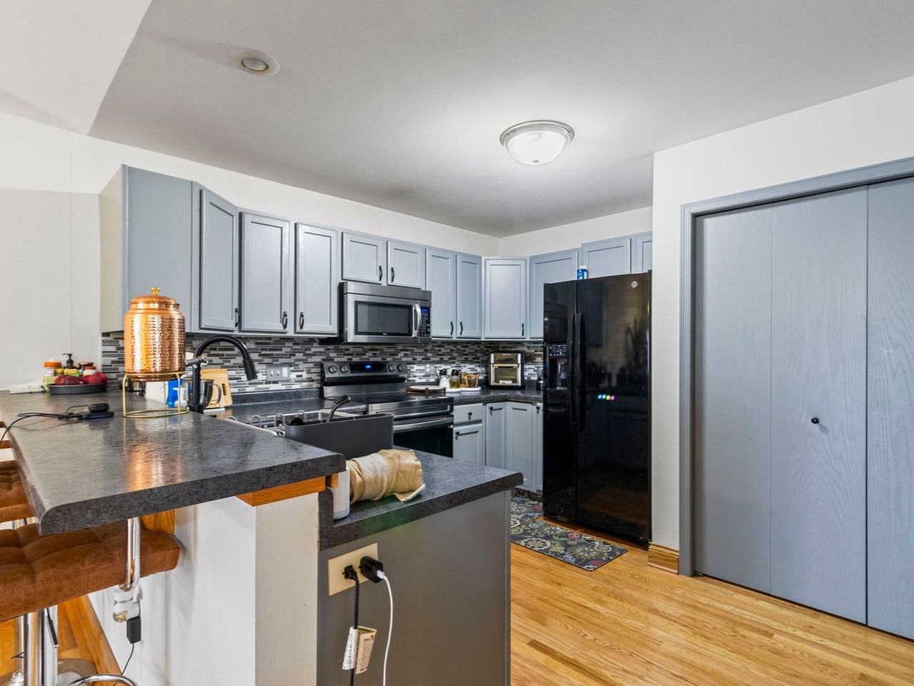 6306 Vicksburg Rd - Photo 5 of 41