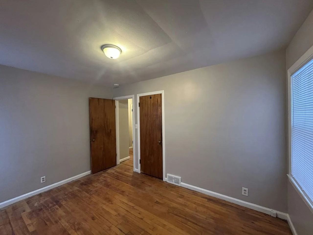 17253 Wormer St - Photo 6 of 13