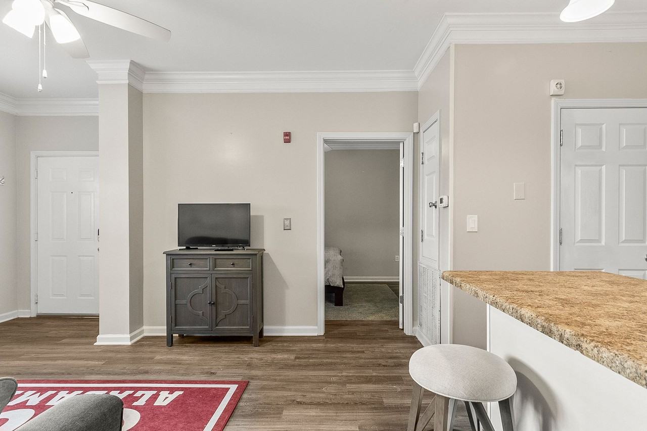 303 Helen Keller Blvd #D242 - Photo 2 of 32