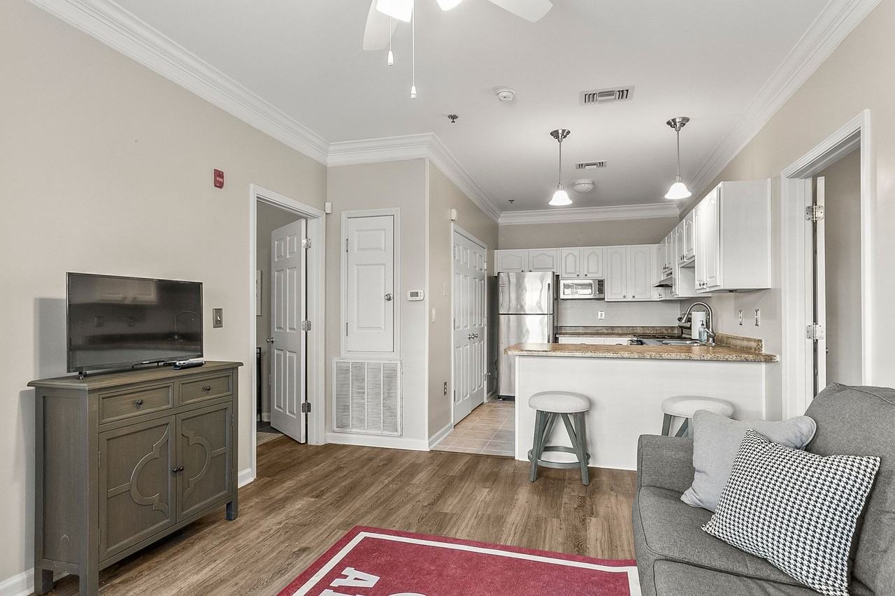 303 Helen Keller Blvd #D242 - Photo 6 of 32