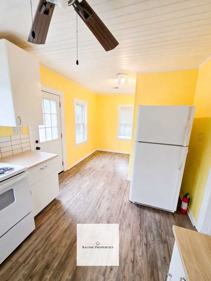 672 Green River Rd - Photo 7 of 21