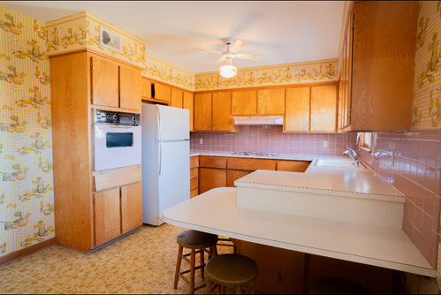 1002 S Capri Ln - Photo 3 of 11