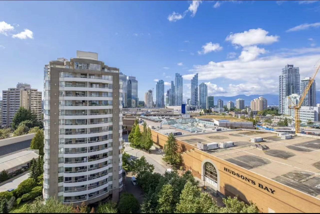 4880 Bennett St - Photo 5 of 13