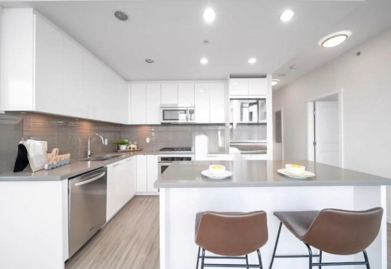 4880 Bennett St - Photo 2 of 13