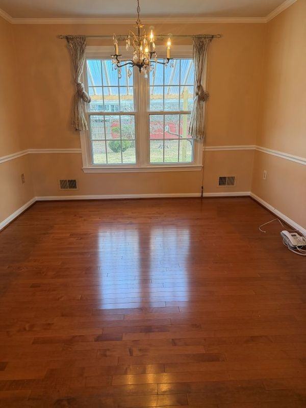 7818 Attleboro Dr - Photo 4 of 24