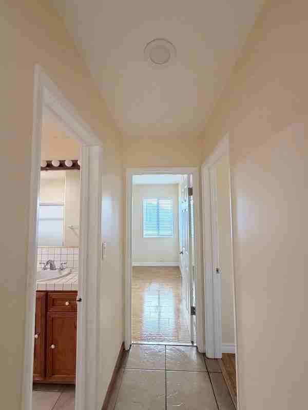 20256 Vanowen St - Photo 6 of 23