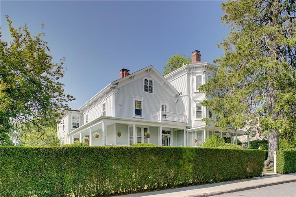 32 Catherine St ##B - Photo 2 of 32