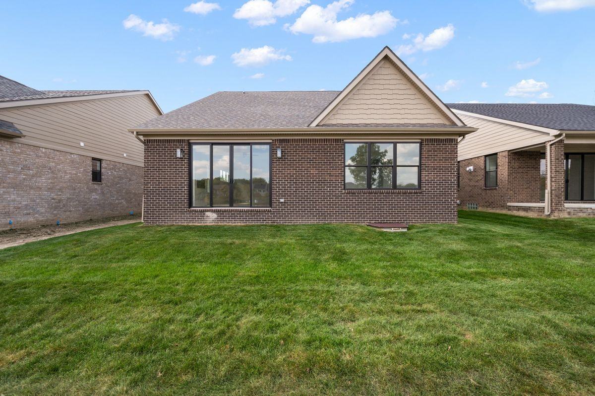 5956 Willow Grove Dr - Photo 2 of 21