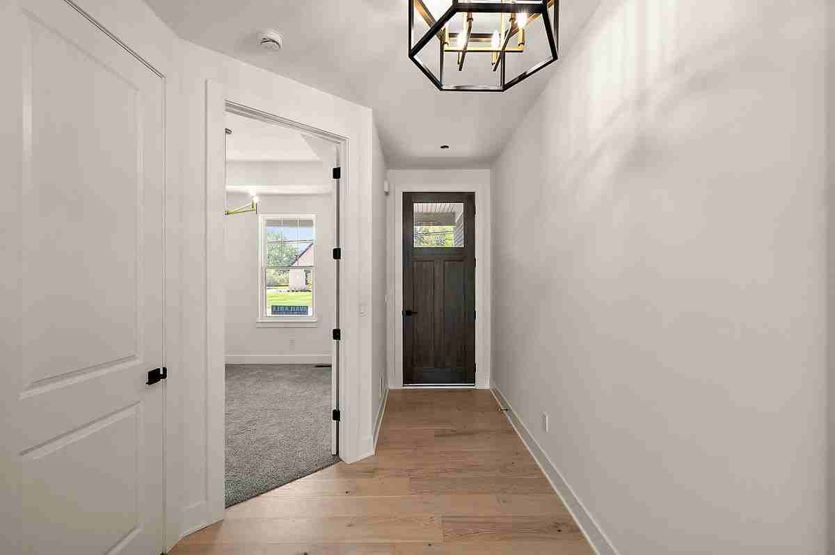 5956 Willow Grove Dr - Photo 3 of 21