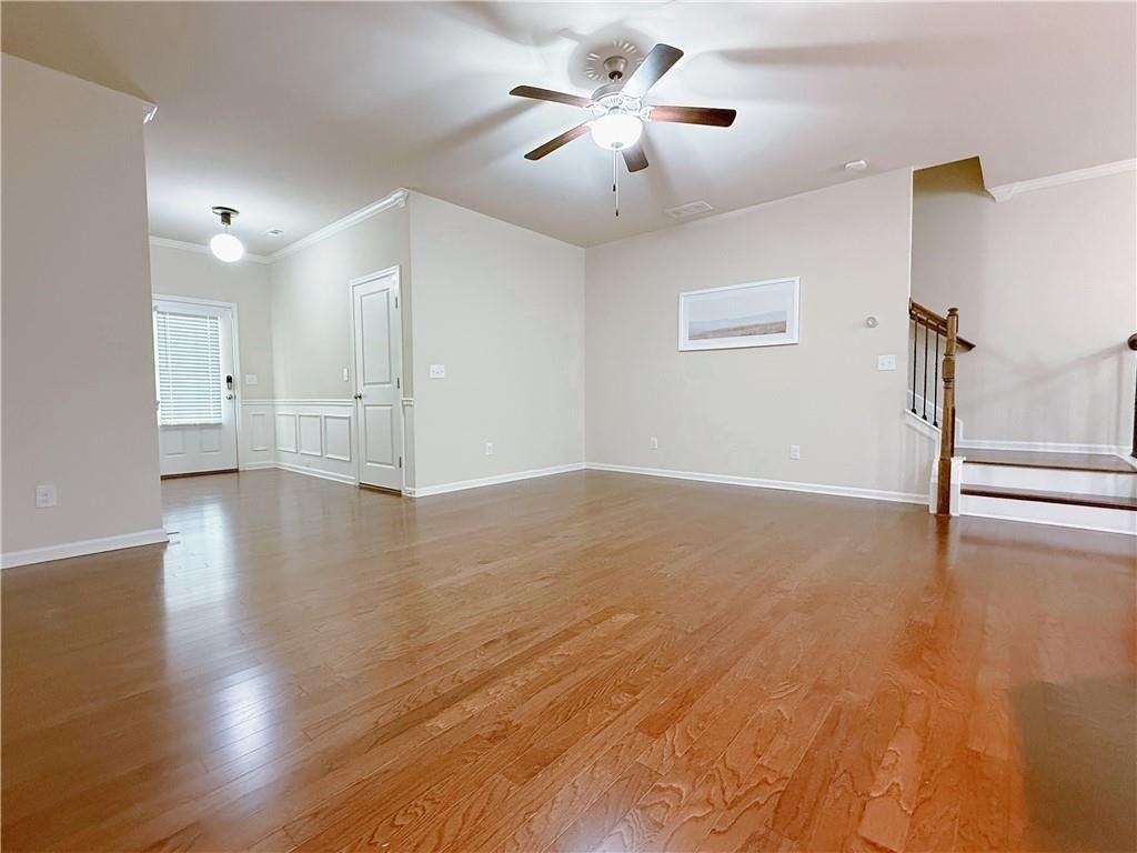 2443 Norwood Park Xing - Photo 5 of 21