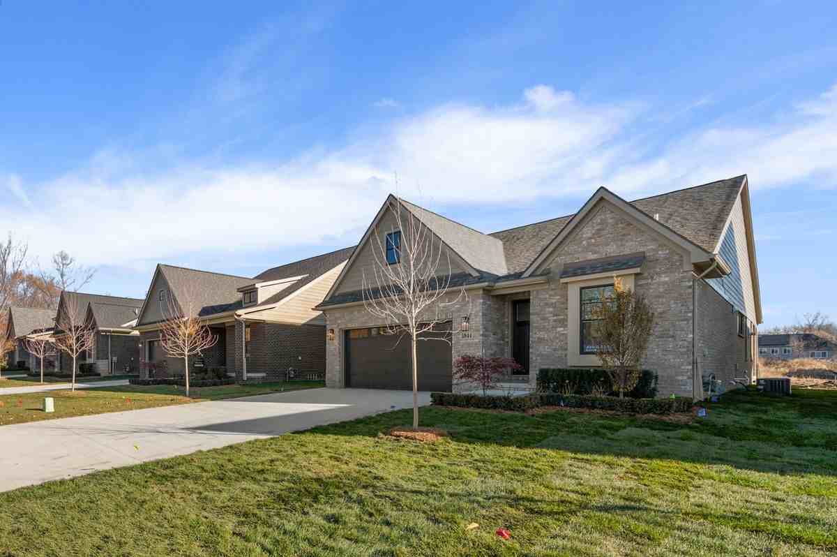 5944 Willow Grove Dr - Photo 2 of 21