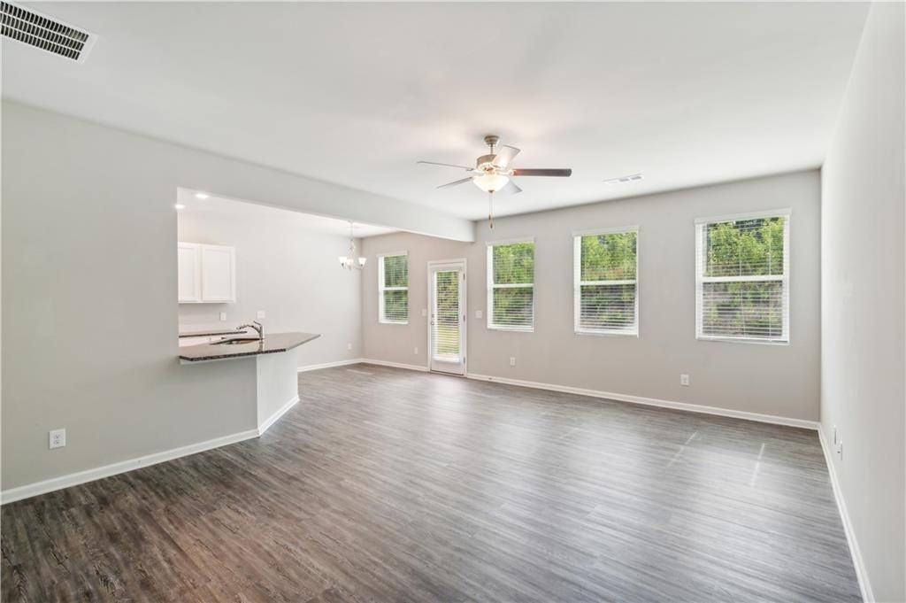 67 Pointe Pl - Photo 5 of 22