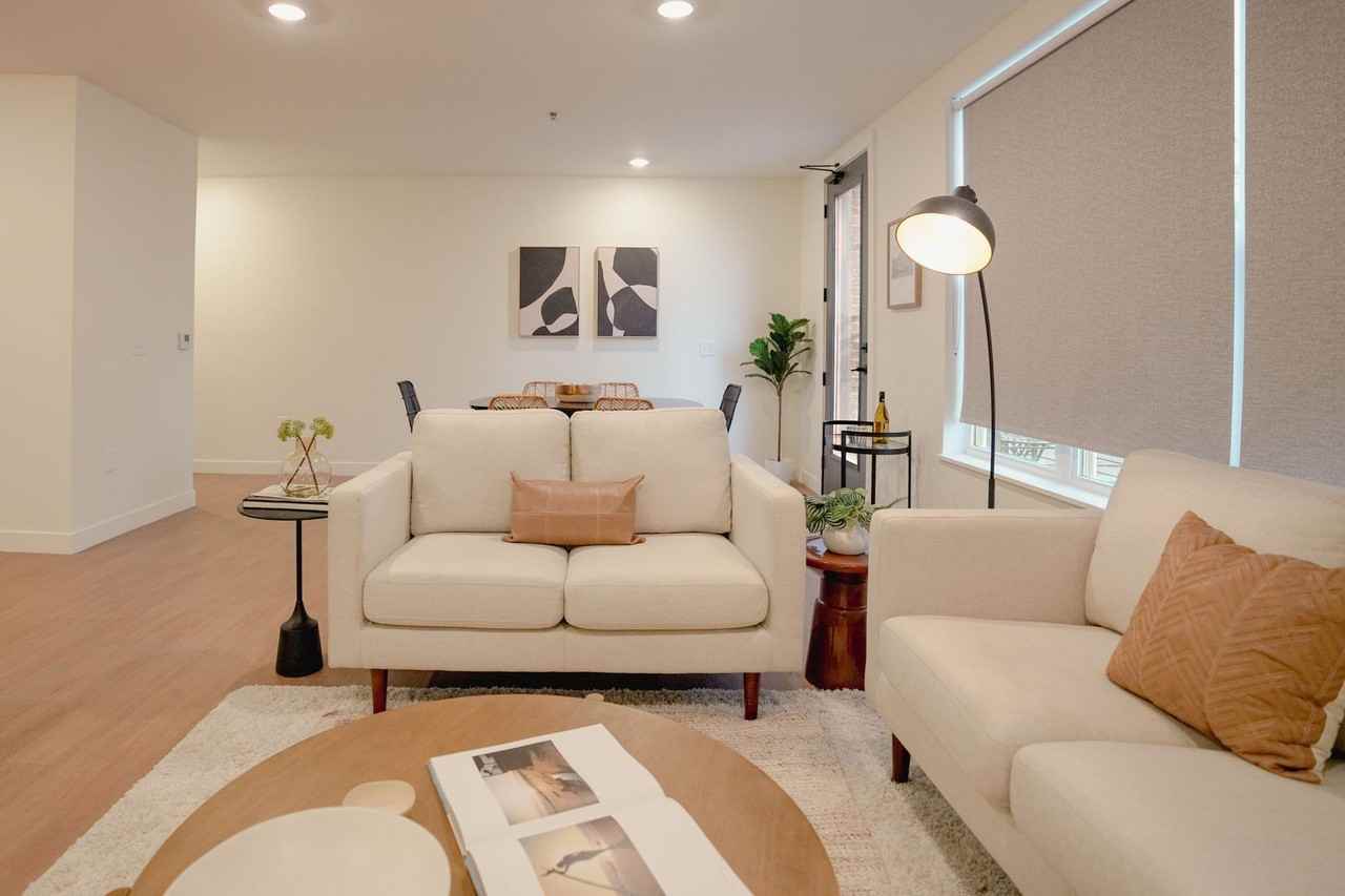 476 Taylor Apartments - Photo 5 of 50