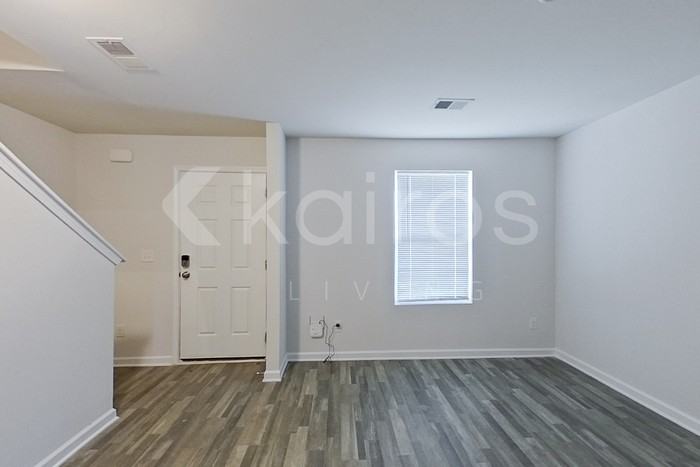 234 Fox Chase Way - Photo 2 of 25