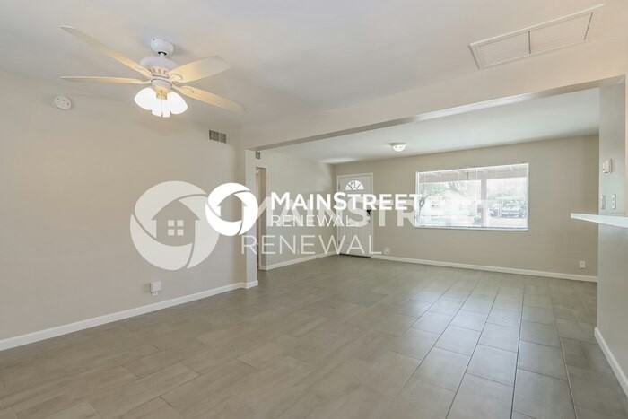 6131 E 25th St - Photo 3 of 16