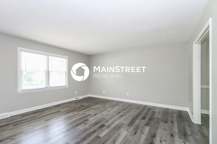 4309 Rosebriar Ln - Photo 5 of 17