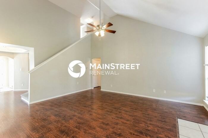 108 Lonesome Dove Ln - Photo 5 of 17