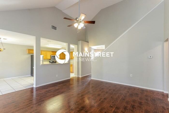 108 Lonesome Dove Ln - Photo 7 of 17